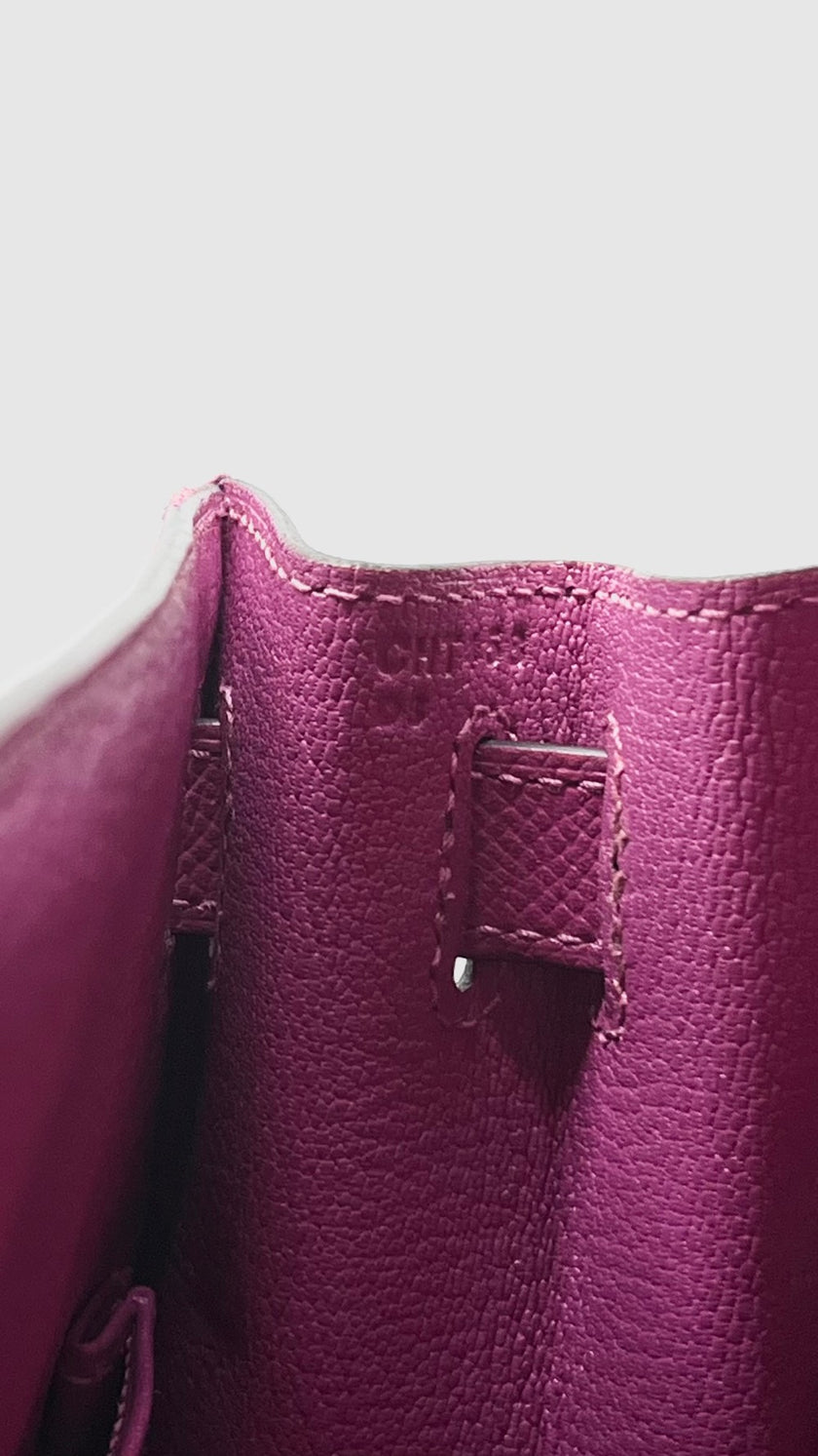 Preowned. Kelly 28 Magnolia Epsom PHW Stamp CHT458DG|5021