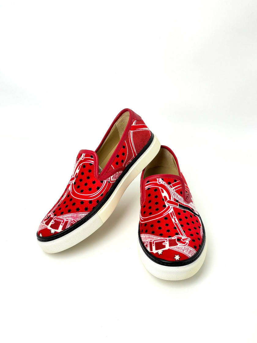 Preowned. Hermes Slip On Red. 37.5|7537