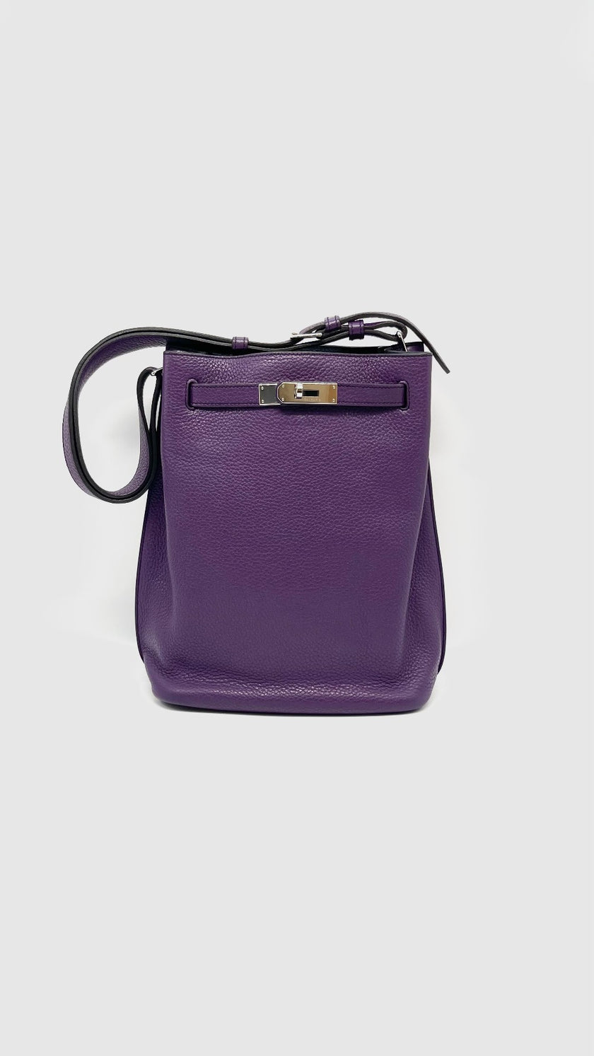 Preowned. Hermes So Kelly 22 Ultraviolet/Bleu Obscure Clemence PHW. Sqaure Q56|15020