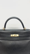 Preowned. Hermes Kelly 32 Black Clemence GHW. Square QMI48|14667
