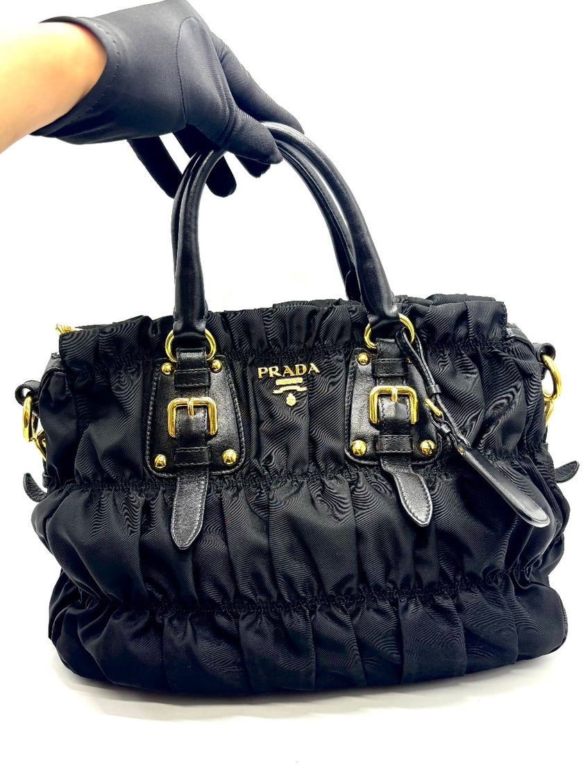 Preowned. Prada Gaufre Black Nylon|17638