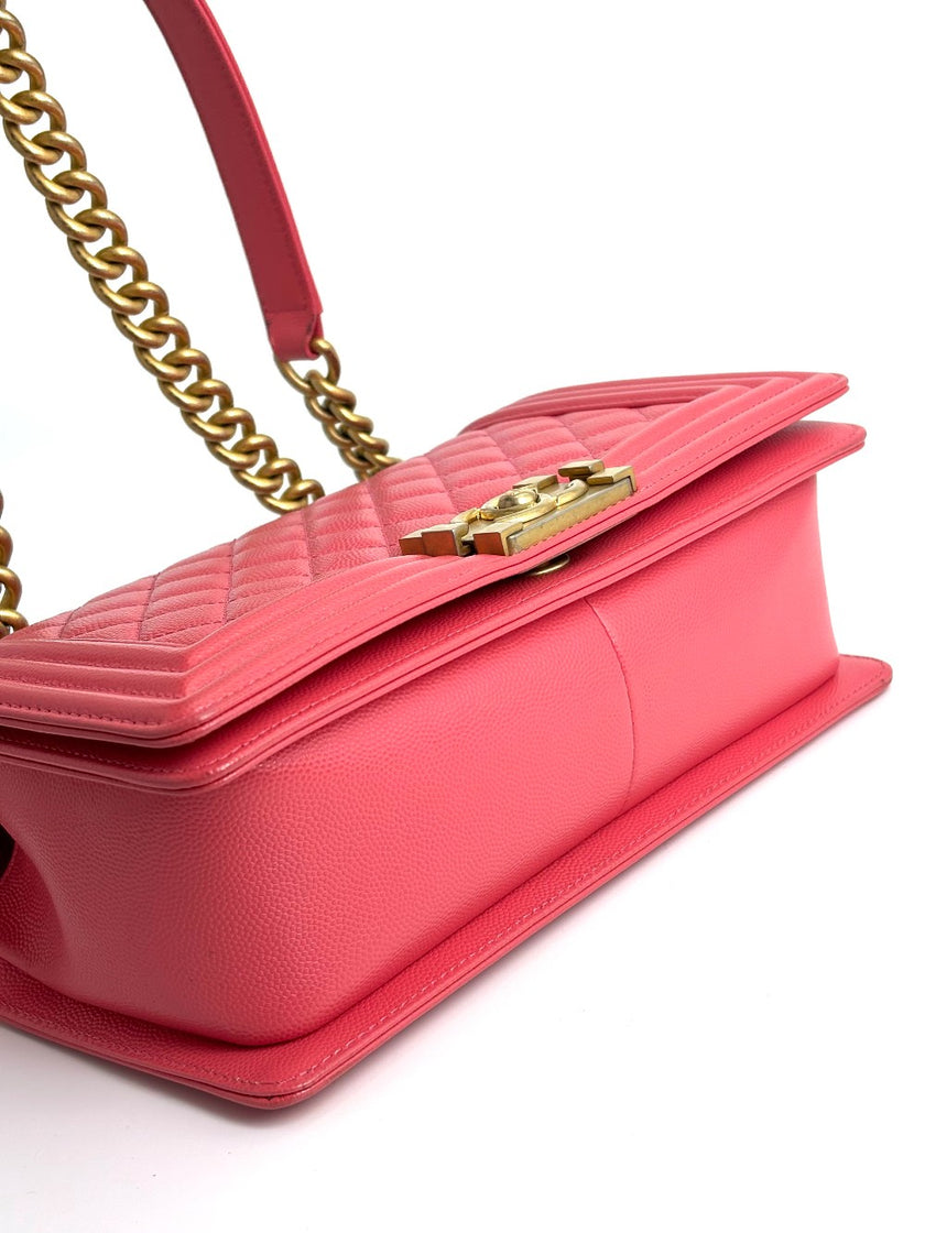 Preowned. Chanel Leboy Old Medium Pink. 25762971|4319