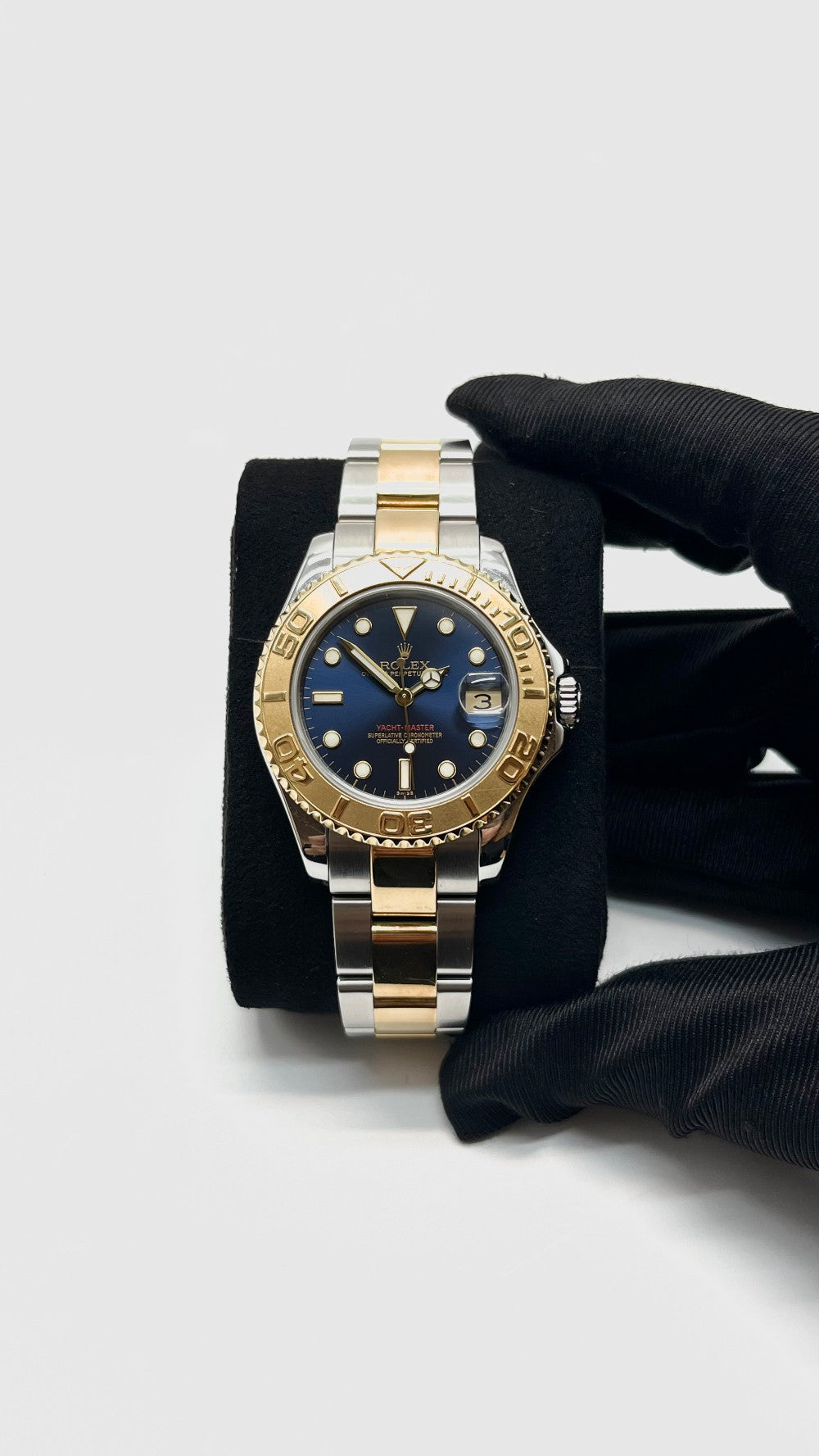 Preowned. Rolex Yachtmaster Blue Dial YG/Steel Oyster Bracelet 35MM 1999|16333