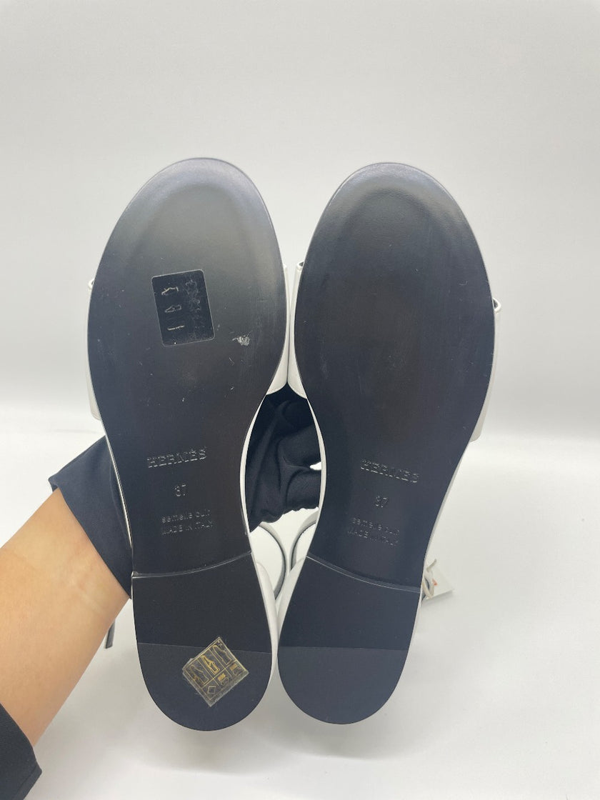 Brand New. Hermes Sandals Desiree Blanc. 37|9090