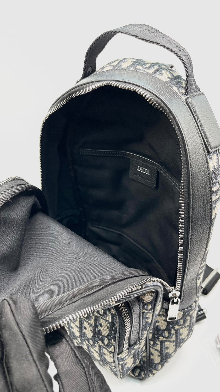 Preowned. Dior Rider Sling Crossbody Bag Oblique. 15BO0223|14215