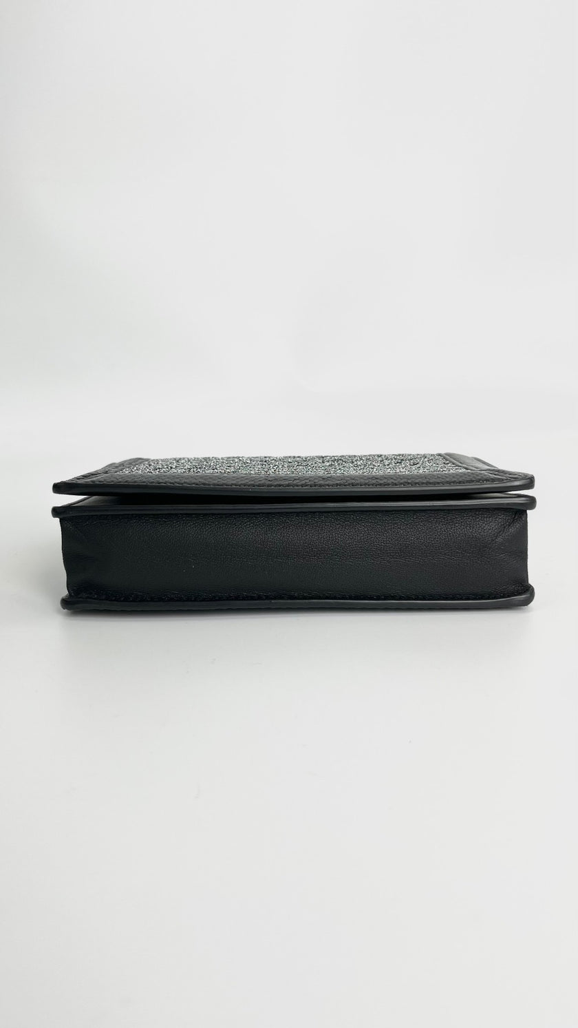 Preowned. Bottega WOC Silver/Black. 501929039I|4540