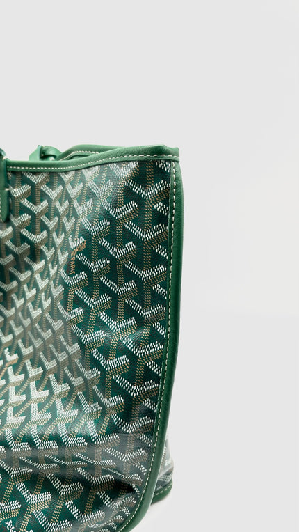 Preowned. Goyard Anjou PM Green Reversible Tote Bag With Goyard Green Clip. SUT 020251|13091