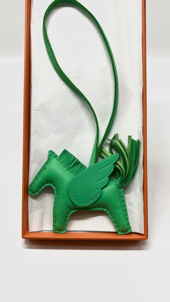 Brand New. Hermes Rodeo Pegase Green PM|7993