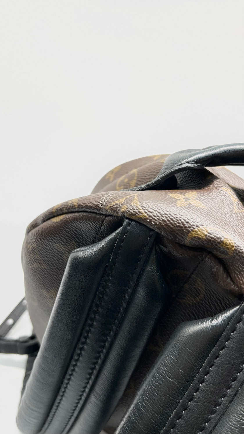 Preowned. LV Palmspring PM Monogram Backpack. CA0137|13590