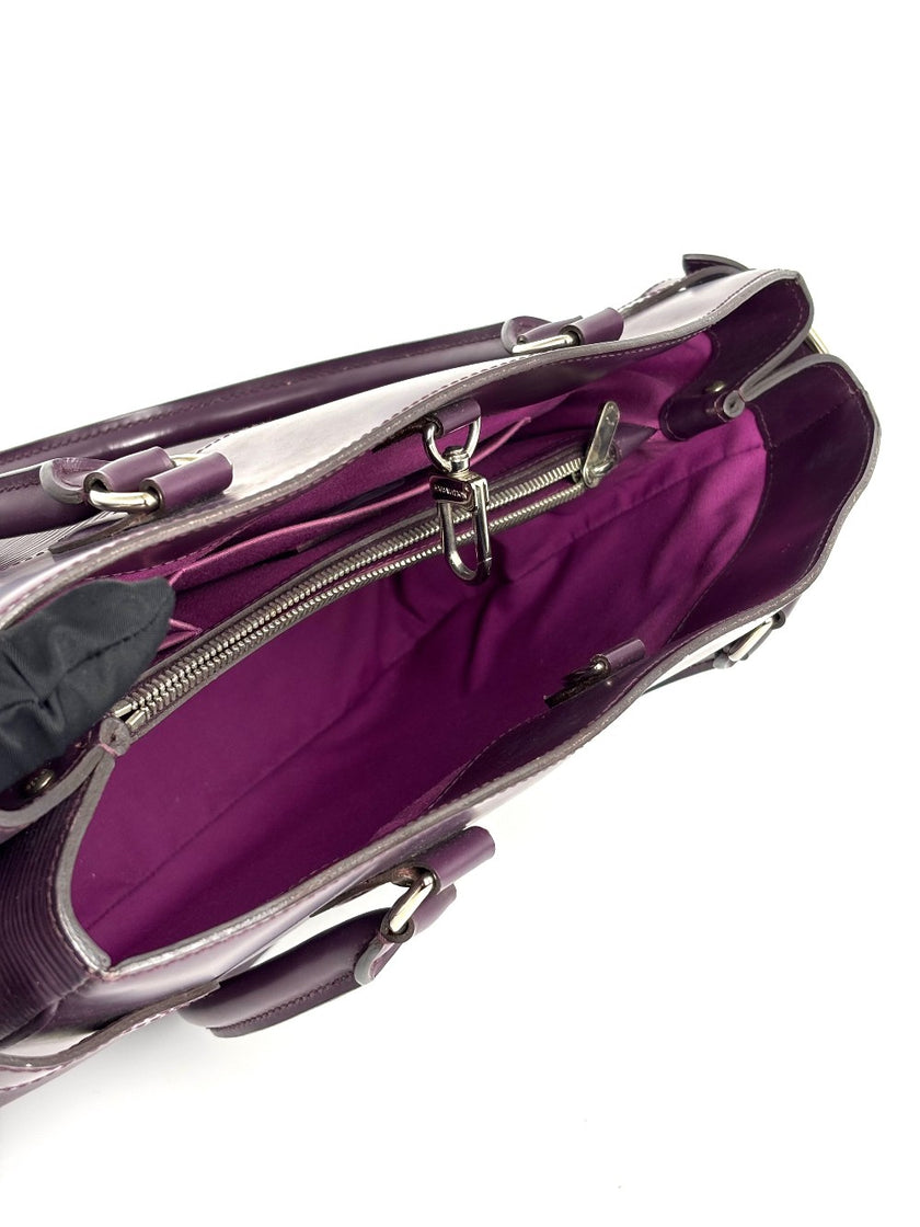Preowned. LV Purple Passy GM Epi. SLNN3048|12378