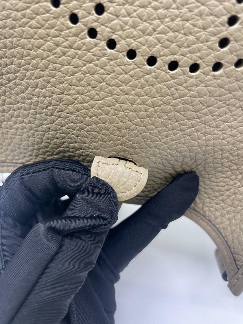 Unused. Hermes Evelyne TPM Beige Marfa Clemence GHW. WTS003AU|9062