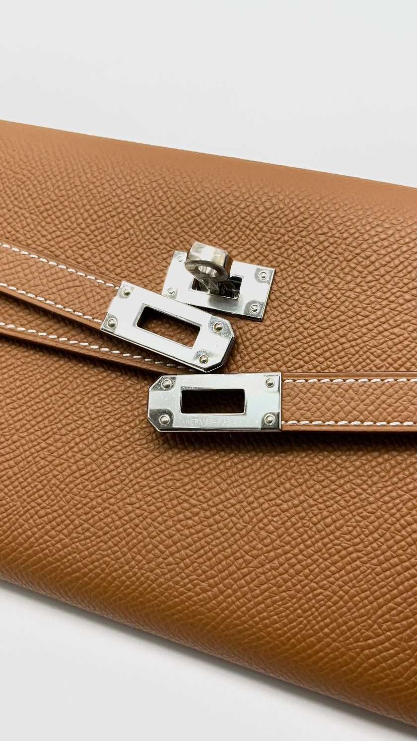 Brand New. Hermes Kelly Wallet Gold. BBS009MX|9974