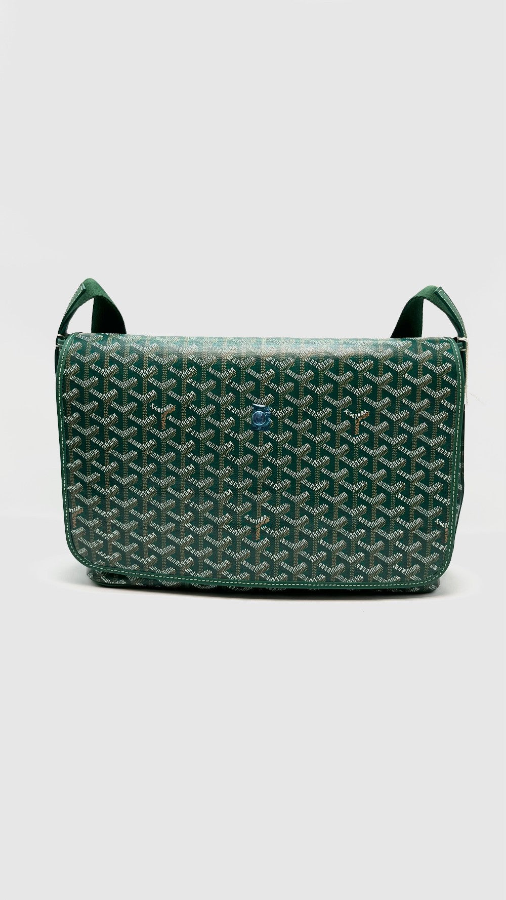 Brand New. Goyard Capetien MM Messenger Green. ADM020252|16124