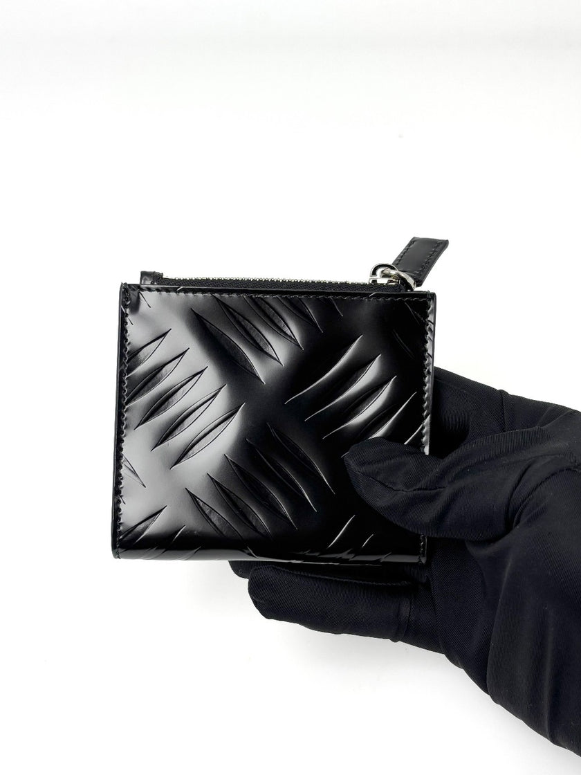 Brand New. Prada Bifold Wallet Black Calfskin|7204