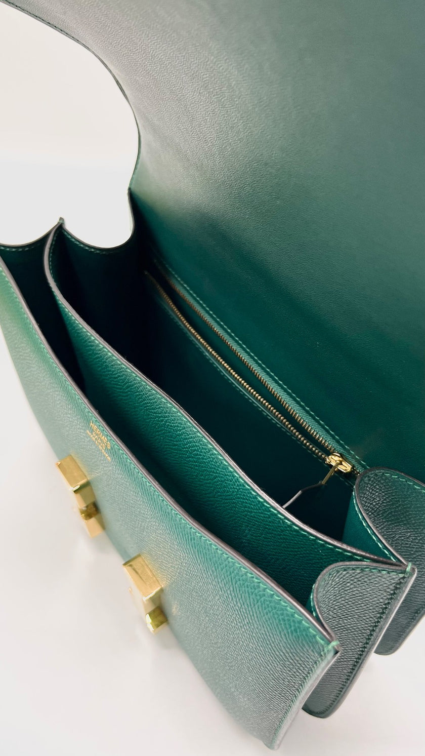 Preowned. Hermes Constance 24 Malachite Epsom GHW. Q9X|13445