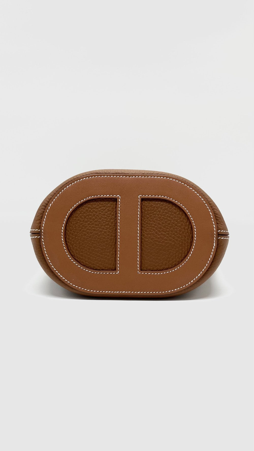 Brand New. Hermes In The Loop 18 Gold Clemence GHW. WFM003PM|5161