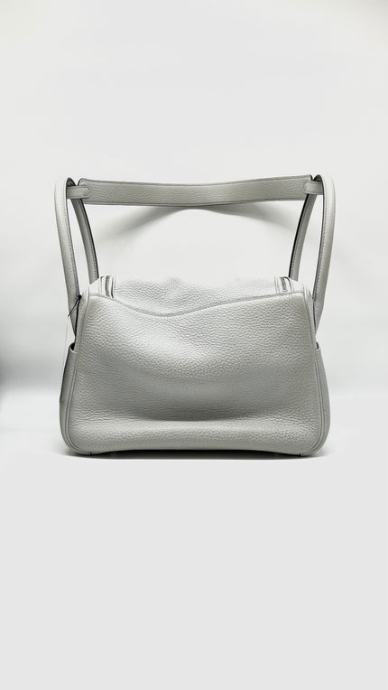 Preowned. Hermes Lindy 26 Blue Pale Clemence PHW. UBY169CZ|10160