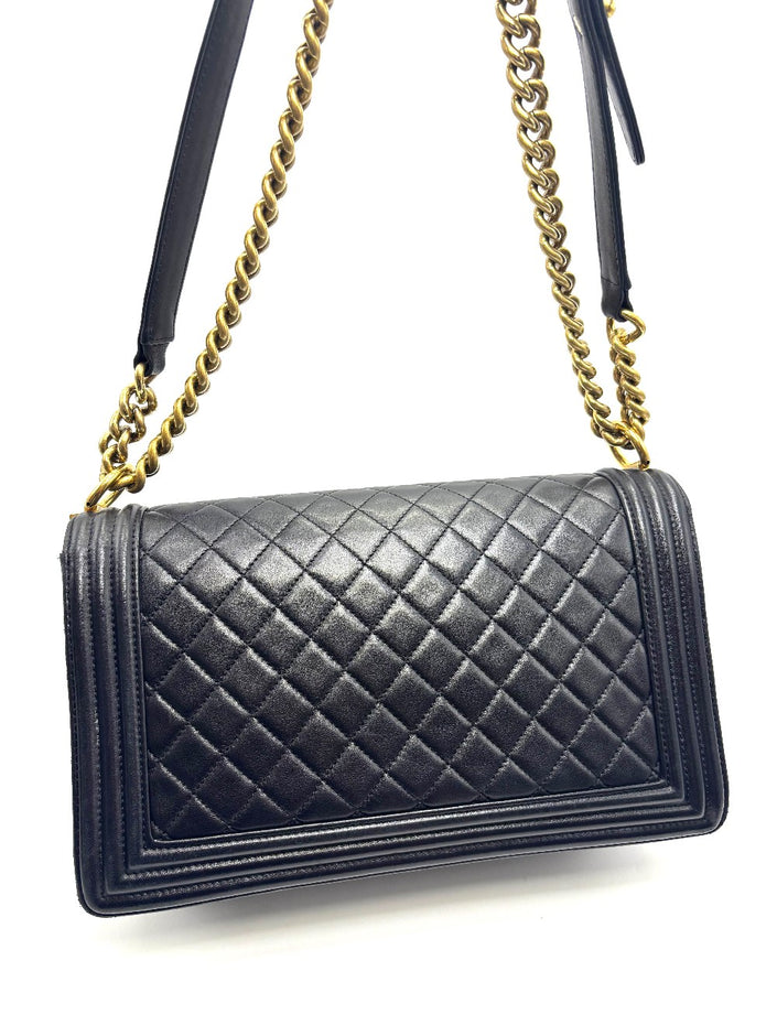 Preowned. Chanel Leboy New Medium Black Lambskin GHW. 21698415|17070