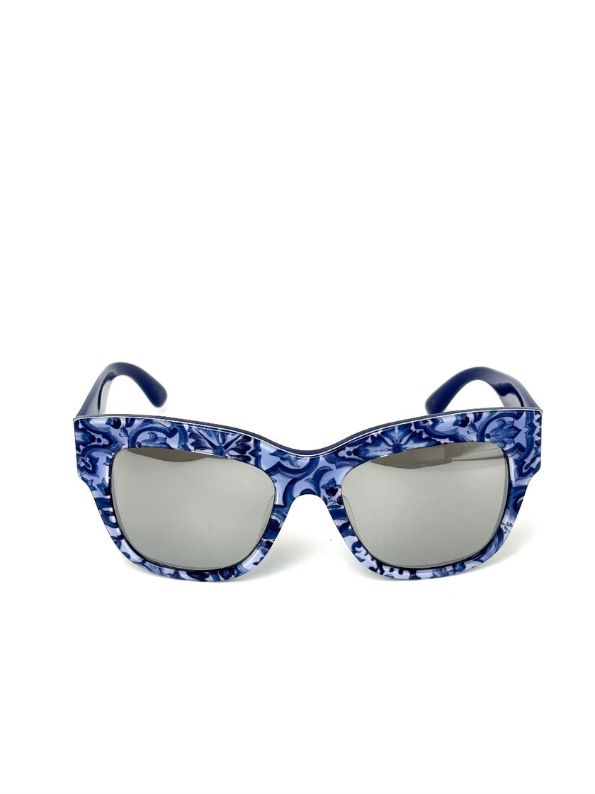 Like New. Dolce & Gabbana Shades Blue|8121