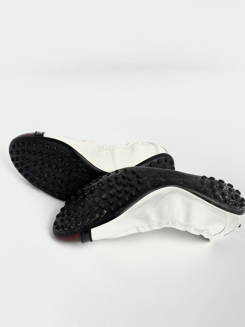 Preowned. Tods Flats White/Red. 37|12564