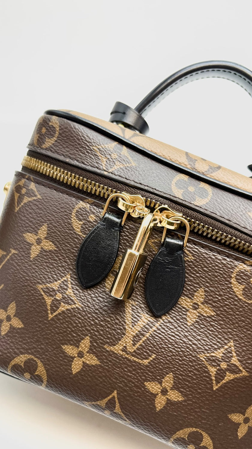 Like New. LV Vanity Kit Mono Reverse GHW. PL0271|16884