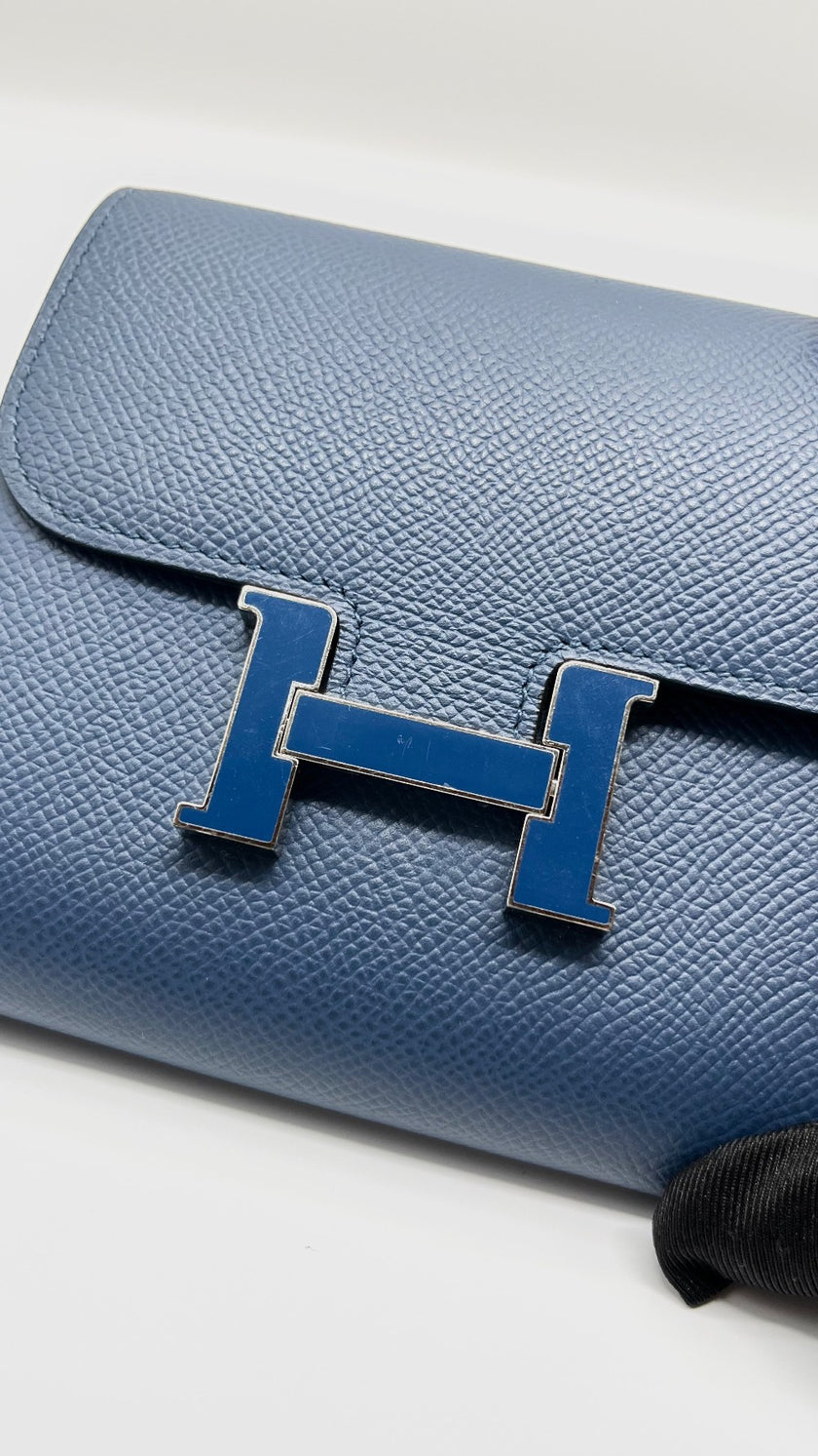 Like New. Hermes Constance Wallet Compact Blue|5527