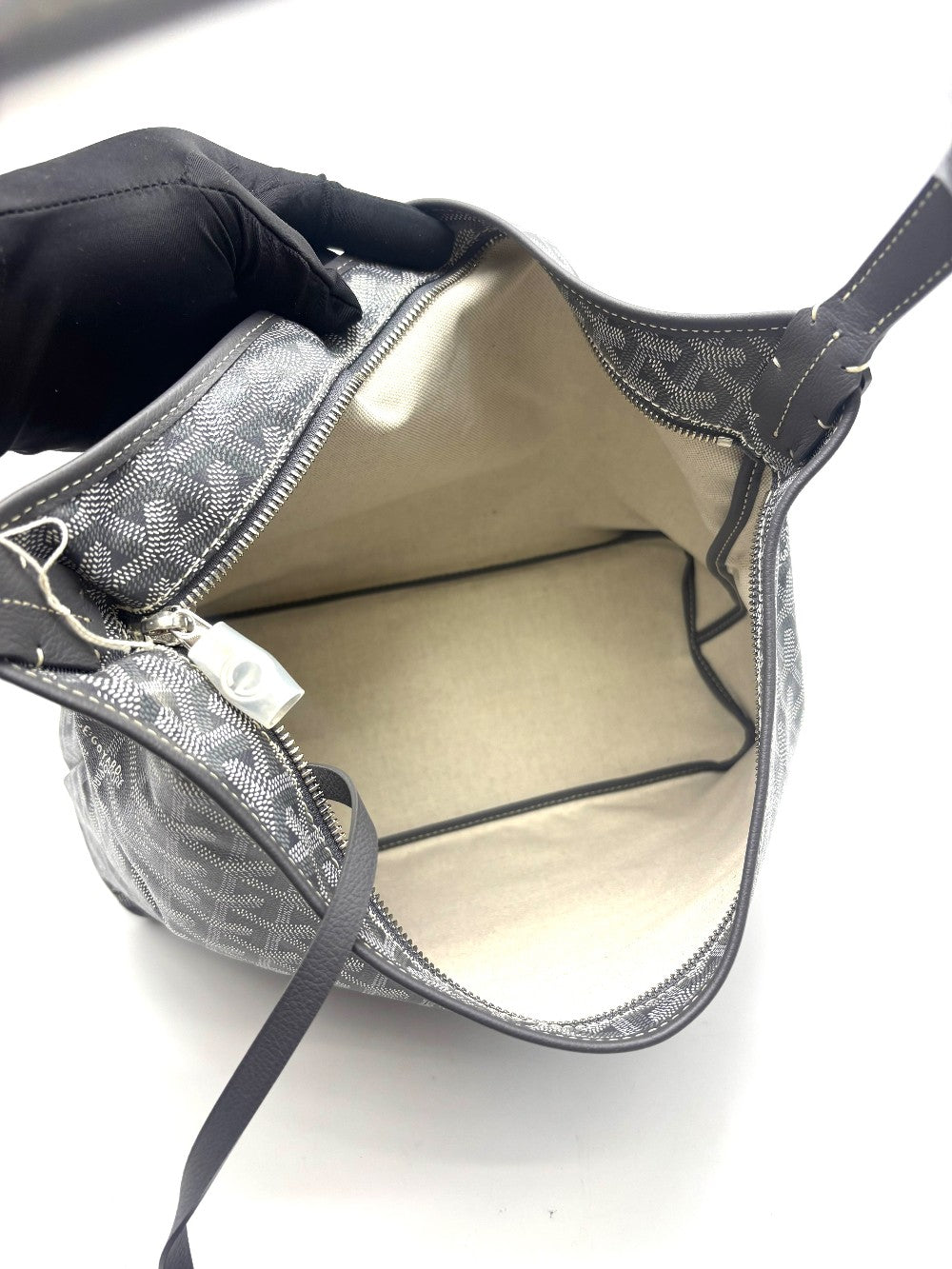 Brand New. Goyard Boheme Gray. LME121233|17923