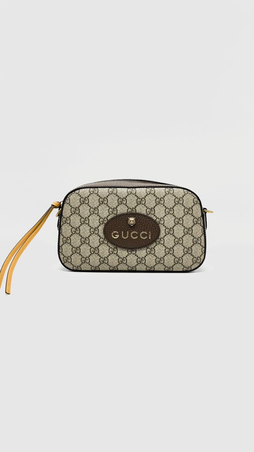 Like New. Gucci Neo Vintage GG Supreme Camera Bag Monogram Brown GHW|14912