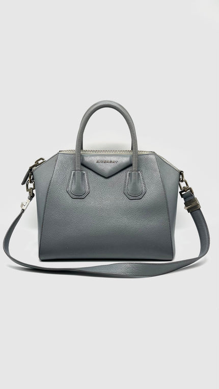 Preowned. Givenchy Antigona Medium Gray SHW. MPB0195|15435