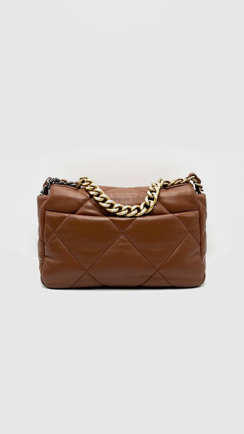 Brand New. Chanel C19 Small Tan Lambskin RHW/GHW/SHW. T7AEUT96|16617