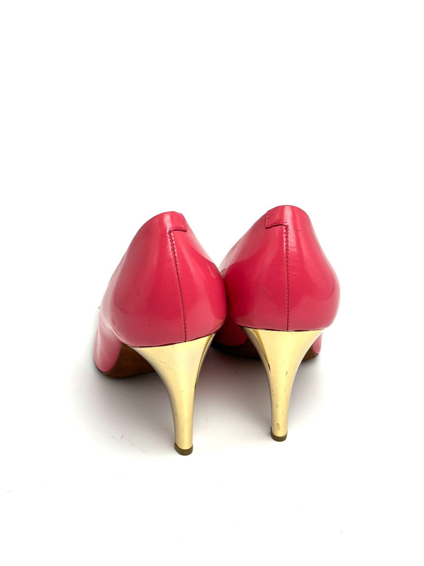 Preowned. Roger Vivier Low Heel Patent Pink. 35|10640