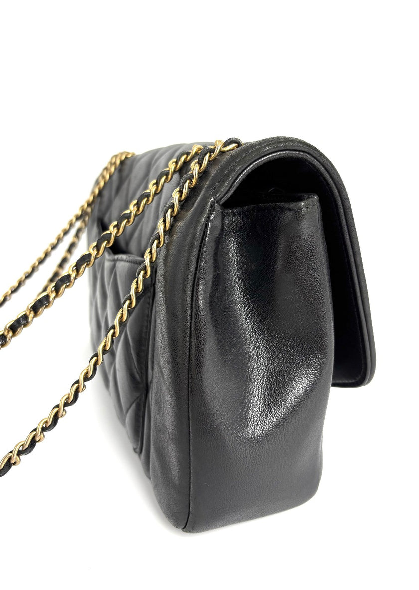 Preowned. Chanel Seasonal Flap Black GHW. 20734928|4131