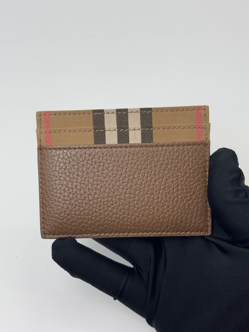 [SALE] Brand New. Burberry Card Holder Canvass Brown|6777