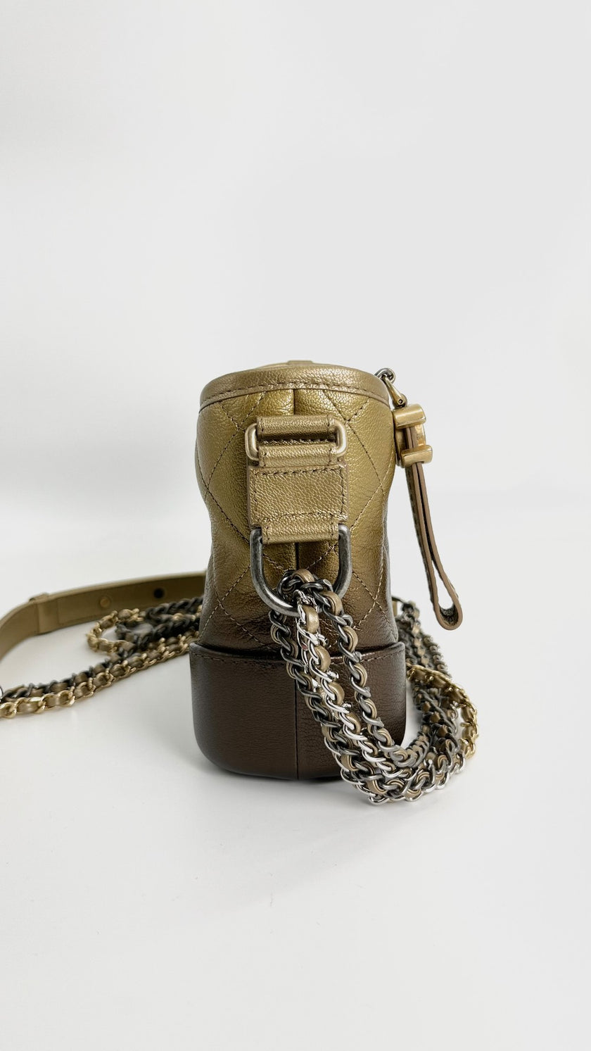 Preowned. Chanel Mini Gabrielle Gold. 26424120|4234