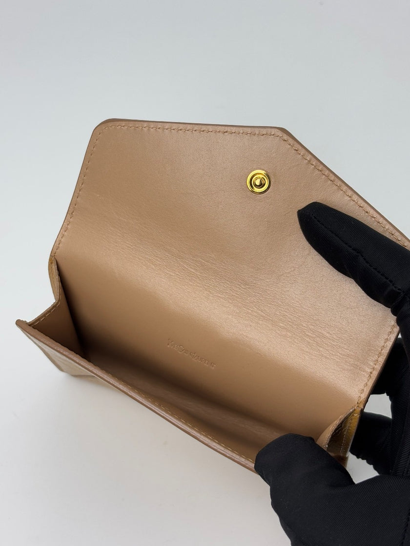 Preowned. YSL Coin Purse Patent Beige|7150