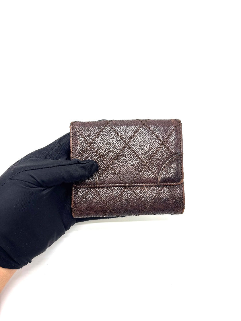 Preowned. Chanel Bifold Wallet Brown Caviar SHW. 10776392|16957