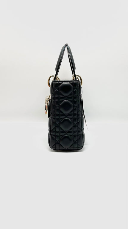 Preowned. Lady Dior Small Black Lambskin. 09MA0138|9910