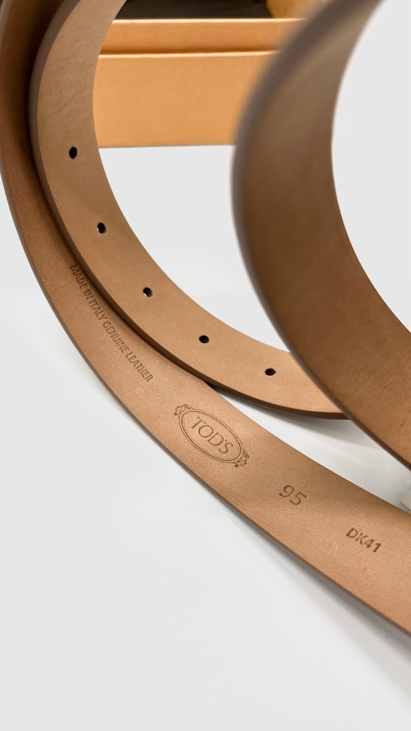 Brand New. Tods Belt Nude 95cm. DK41|10522