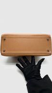 Preowned. Hermes Kelly 28 Gold Togo PHW. Square PN32|15644