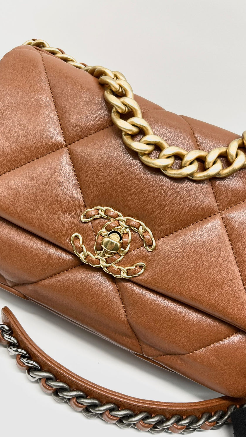 Like New. Chanel C19 Small Caramel Lambskin Ruth/Silver/Gold HW. T7AEUT96|12711