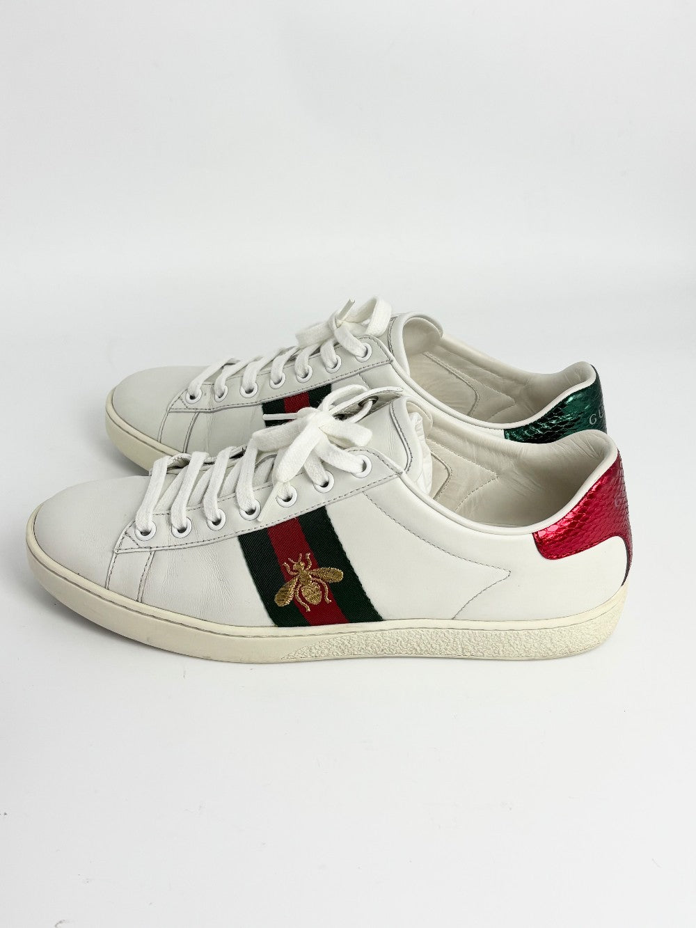 Preowned. Gucci Ace Embroidered Bee White Sneakers. 38|12960