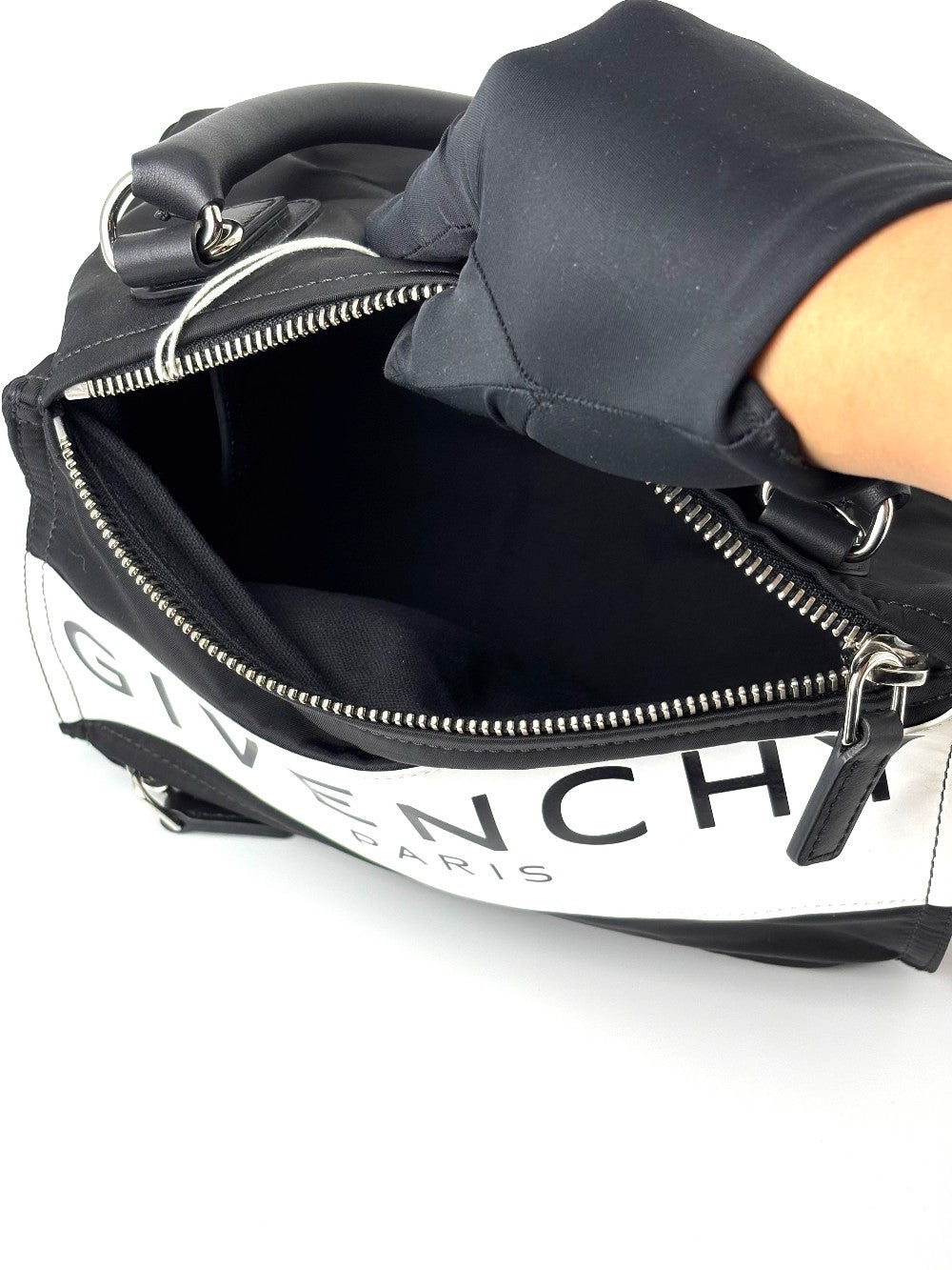 Brand New. Givenchy Pandora Nylon Small Black|6015