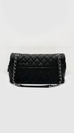 Preowned. Chanel Easy Flap Black Caviar SHW. 17883048|16447