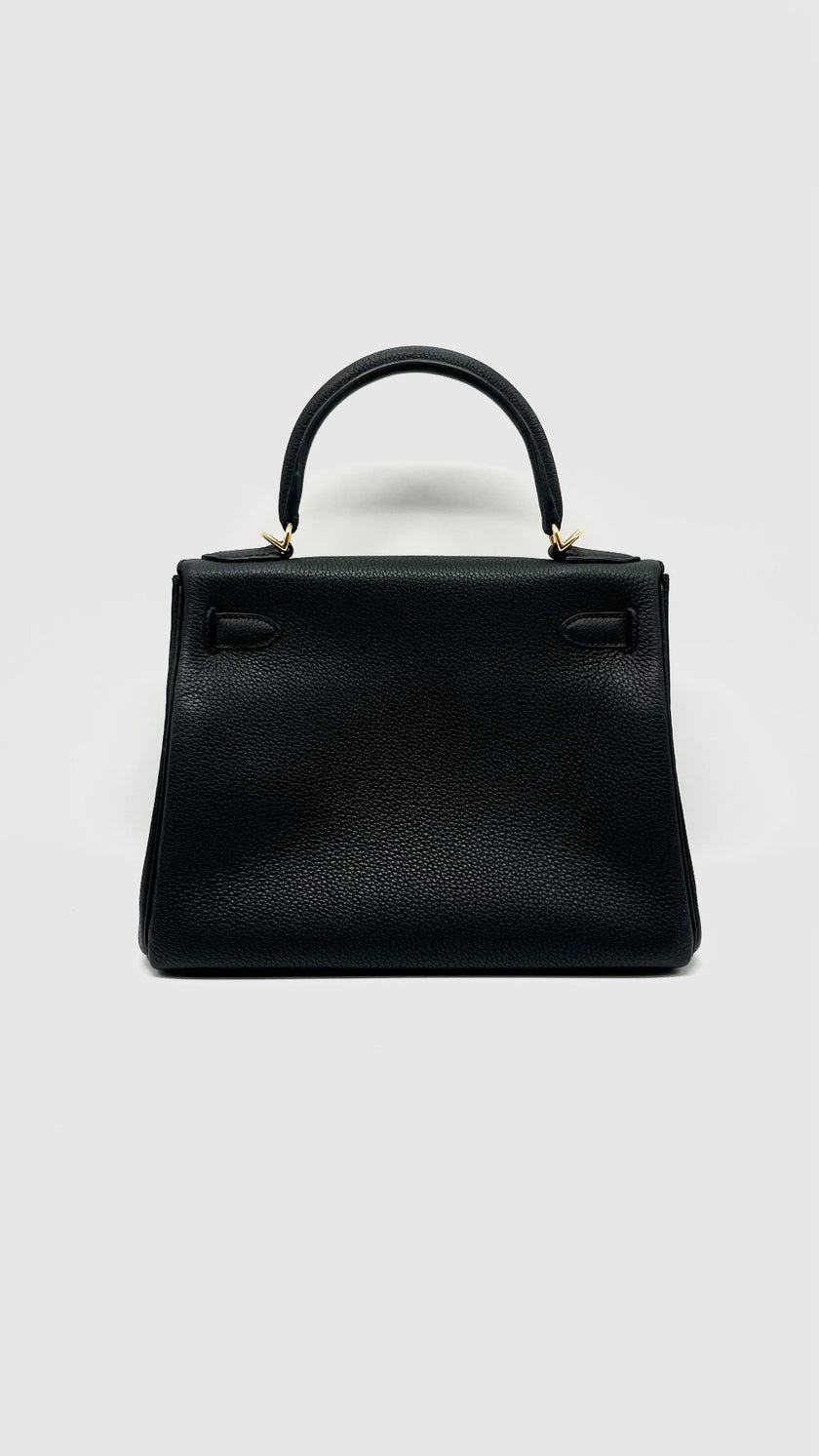 Preowned. Hermes Kelly 28 Black Togo GHW. WCT101TS|14493