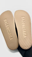 Preowned. Balenciaga Slide Beige. 39|10388