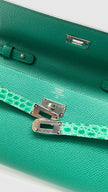 Preowned. Hermes Kelly To Go Menthe Alligator Epsom PHW. UNN003IA|12994