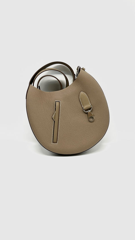 Brand New. Hermes P'tit Arcon Togo Etoupe PHW. KAM004UH|11657