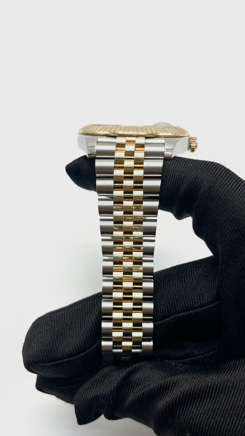 Like New. Rolex Datejust Wimbledon YG/Steel Jubilee Bracelet 41MM 2025|16365