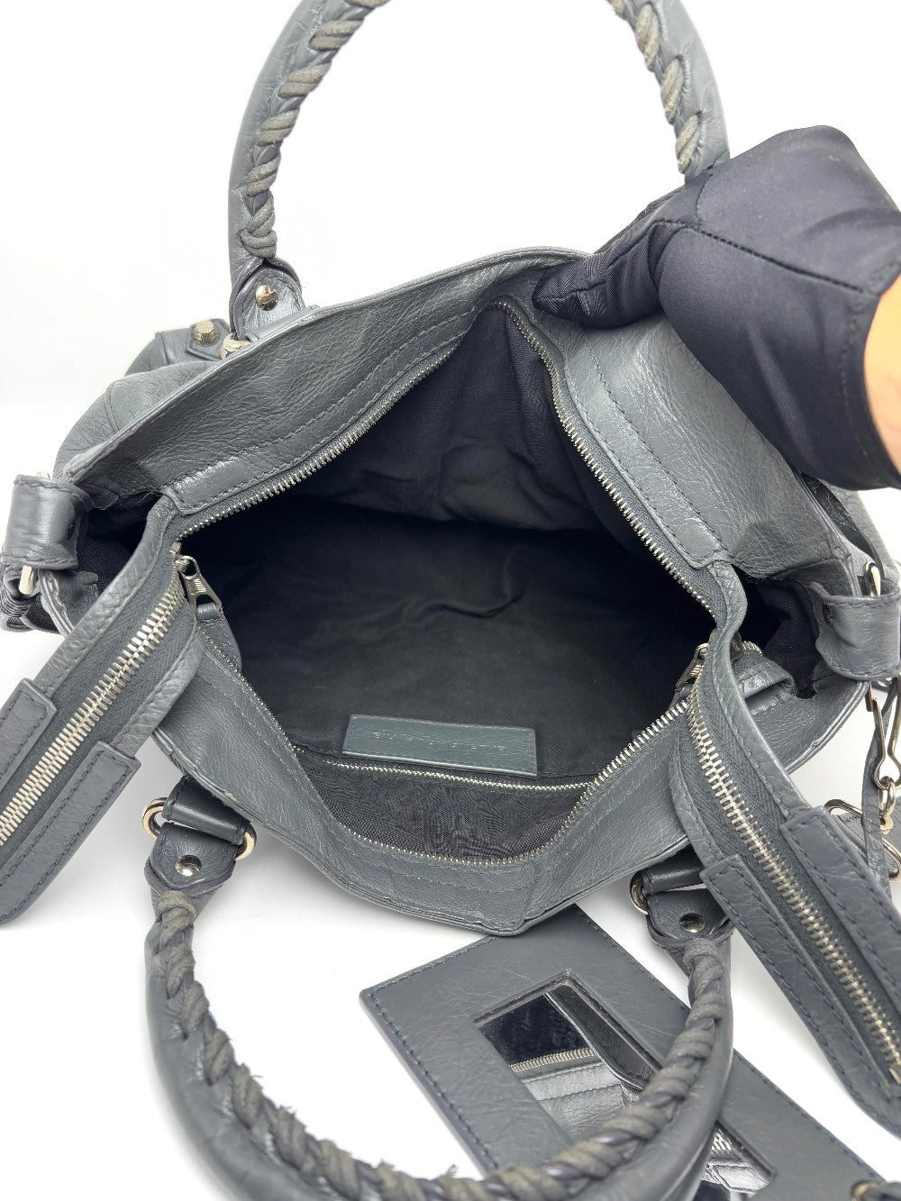 Preowned. Balenciaga Velo Gray SHW|6371